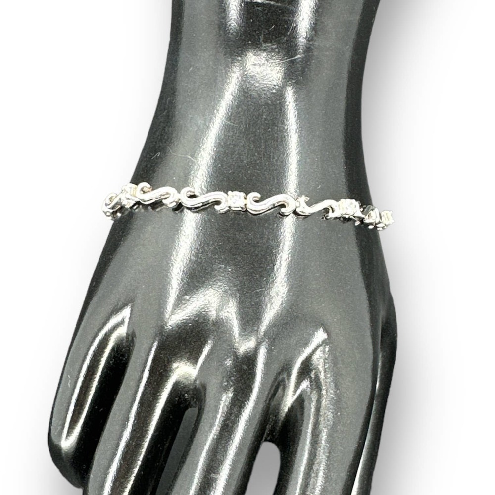 Sterling Silver Accented with Cubic Zirconia S Chain link Tennis Bracelet 7.25”